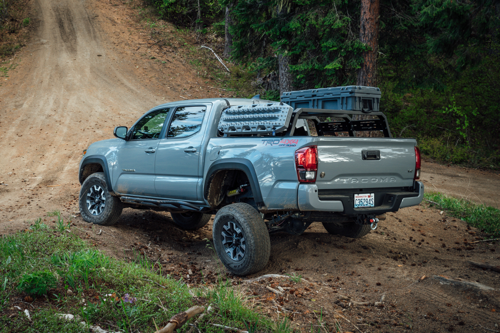 3rd Gen Tacoma With Rock Sliders & Bed Rack