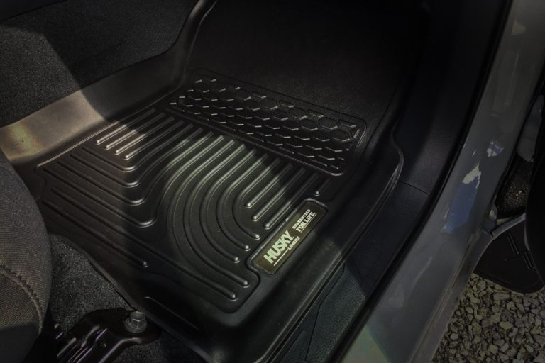 Top 8 Floor Mats & Floor Liners For The 3rd Gen Toyota