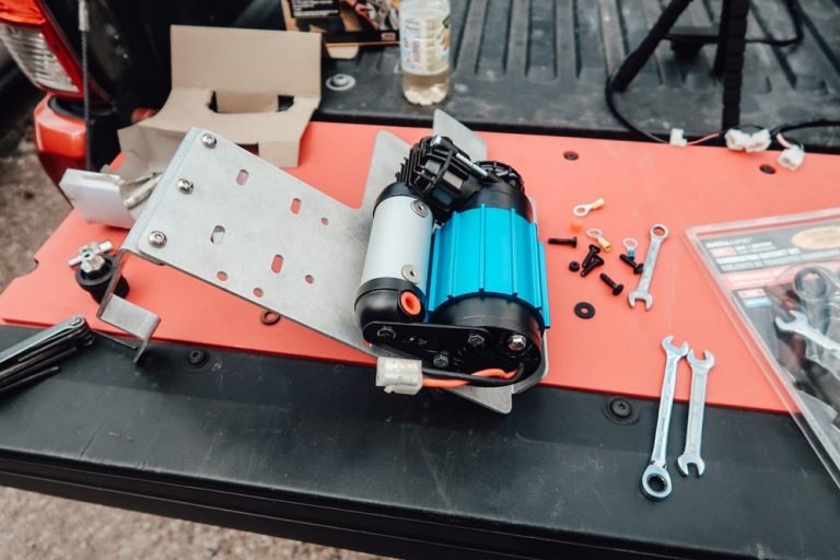 ARB OnBoard Air Compressor (Single) Install & Review 3rd Gen