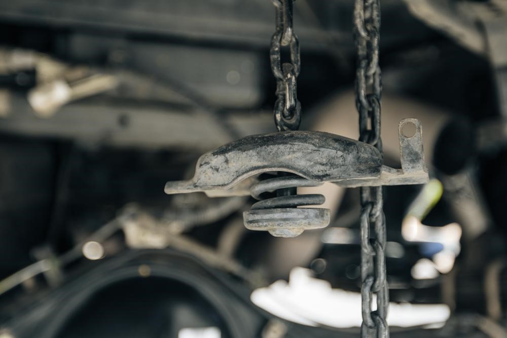 Tire Hoist & Chain on 3rd Gen Tacoma