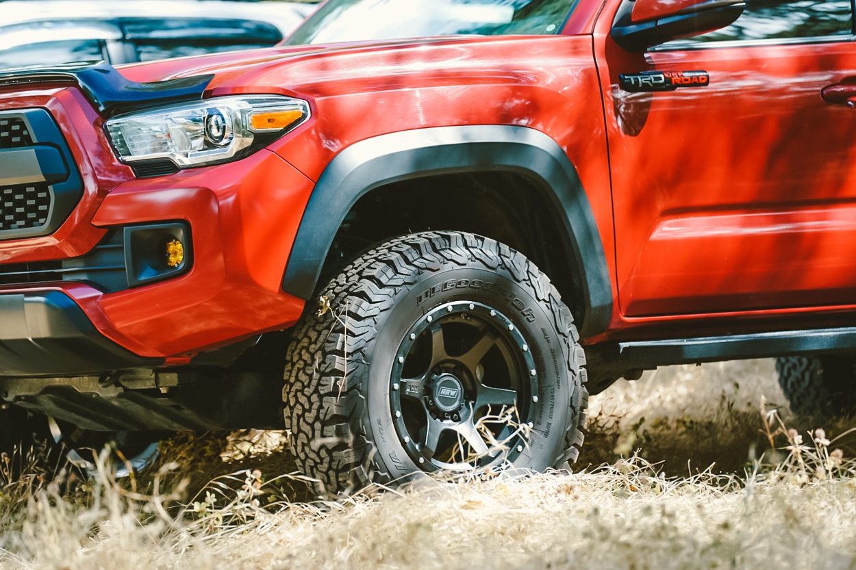 TRD Off-Road 3rd Gen Tacoma with RRW RR2-V Wheels