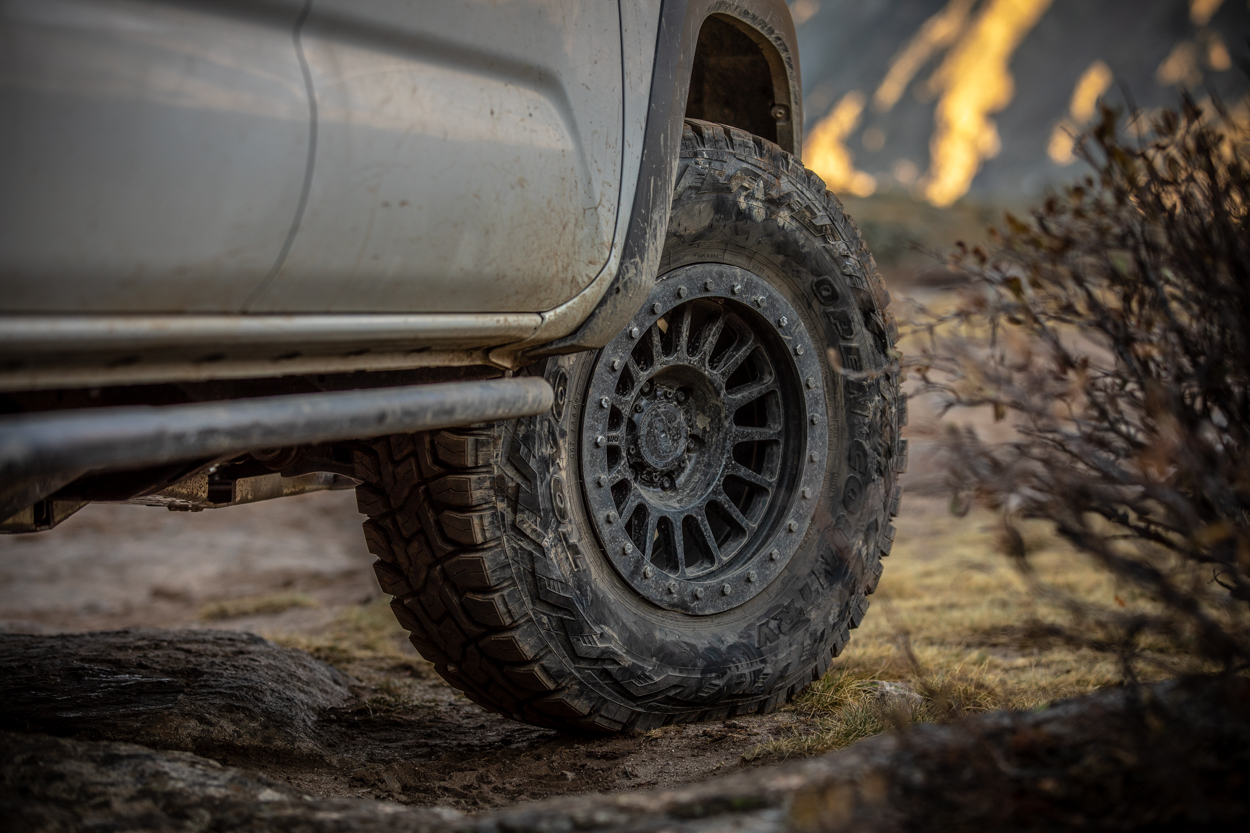 Relations Race Wheels RR5-H Hub-Centric, Hybrid Beadlock Aftermarket Wheels for 3rd Gen Toyota Tacoma