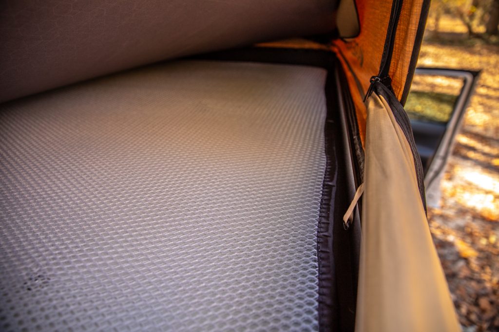 Anti-Condensation Mat in AreaBFE Hard Shell Rooftop Tent