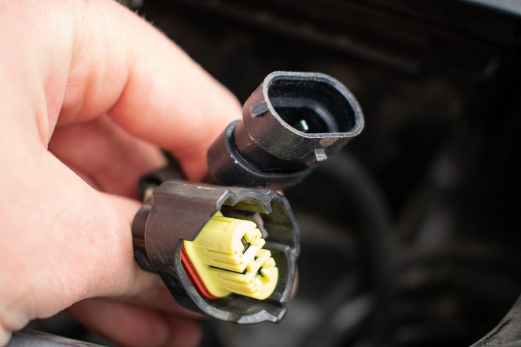 How to Change Headlight Bulbs on 3rd Gen Toyota Tacoma