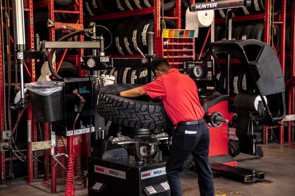 Toyo Tires Open Country R/T: Street Manners With Off-Road Capability