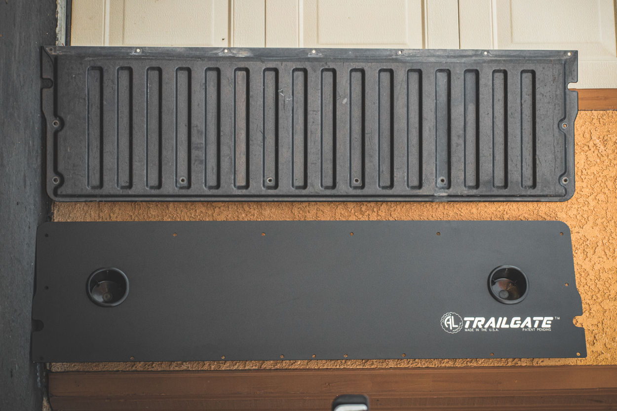 Trailgate Aluminum Tailgate Panel VS Plastic OEM Tailgate Panel