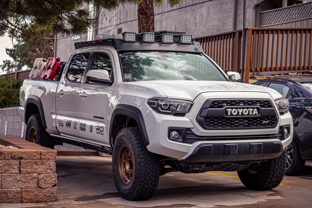 3rd Gen Tacoma with Ironman 4x4 5" Universal LED Light Kit with Side Shooters on AL Offroad Roof Rack