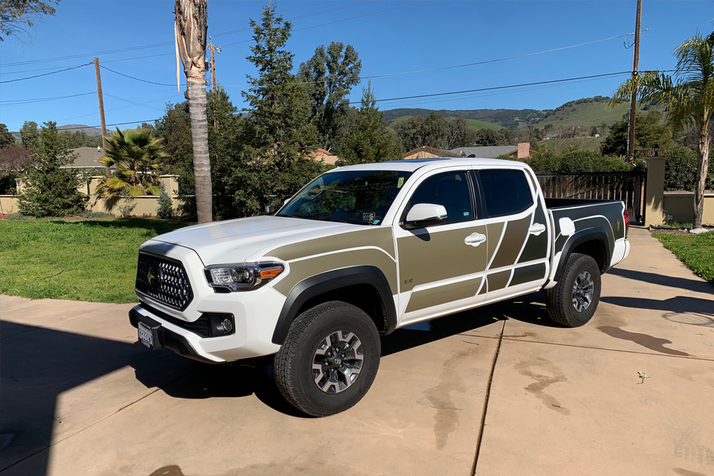 Super White 3rd Gen Tacoma with GOAT Truck Armor