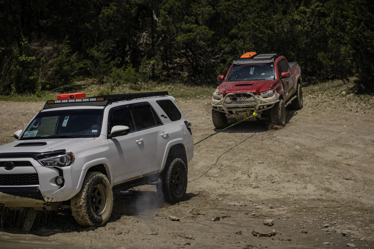 Kinetic Recovery Rope from Offroading Gear - Better Than Snatch Straps