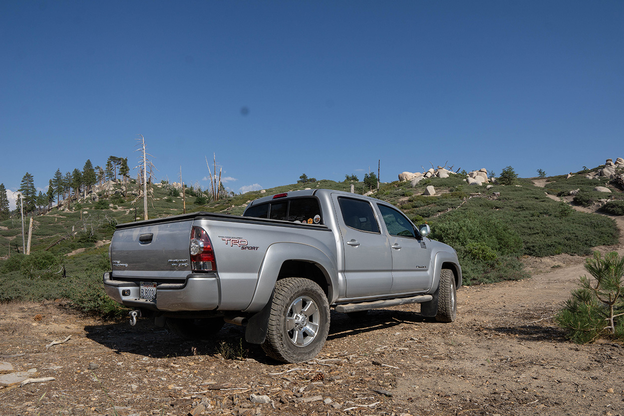 2nd Gen Toyota Tacoma with 32" Falken Wildpeak AT3W Tires