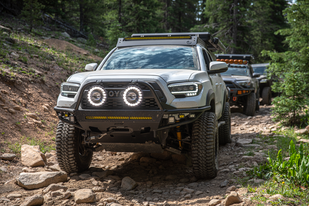 3rd Gen Toyota Tacoma With AL Offroad Roof Rack