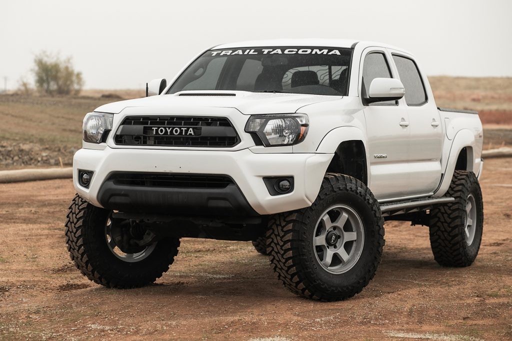 Super White 2nd Gen Tacoma with VTX Wheels & OME Lift Kit