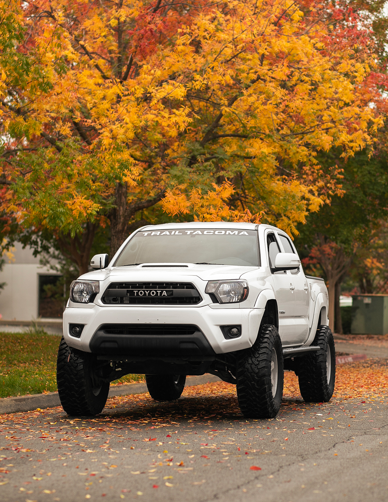 C4 Fabrication Rock Sliders on 3rd Gen 4Runner - Double Cab Short Bed