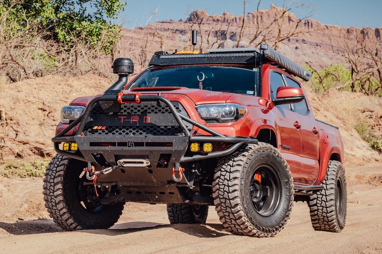 C4 Fabrication Hybrid Front Bumper, SCS F5 Wheels, & Prinsu Roof Rack on 3rd Gen Tacoma