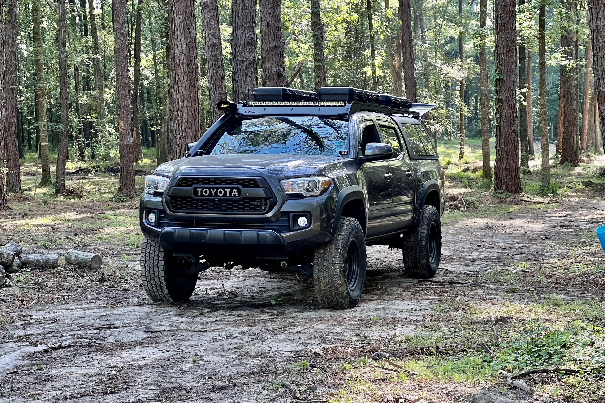 Lifted 3rd Gen Tacoma with AirRaid Snorkel & Prinsu Roof Rack