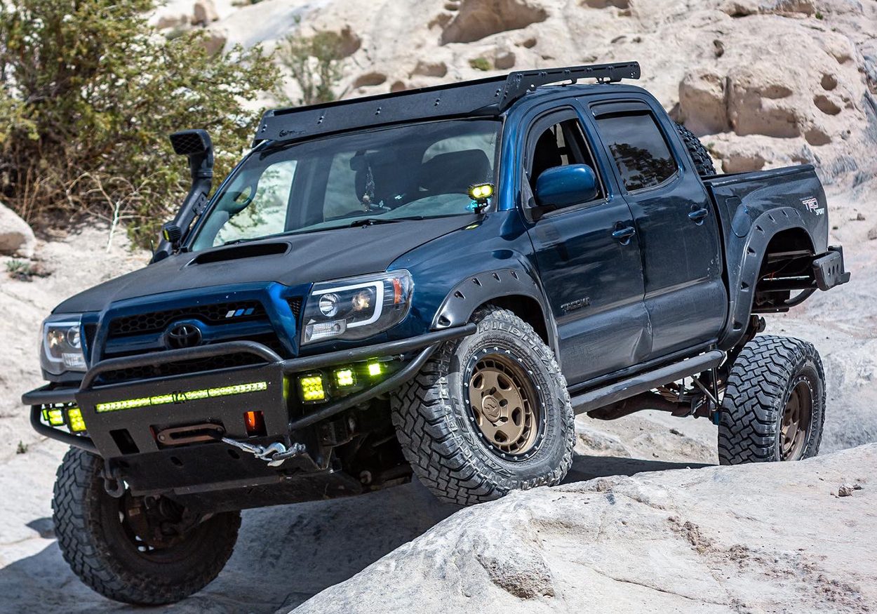 Blue 2nd Gen Tacoma with C4 Front Bumper & Fifteen52 Bronze Wheels