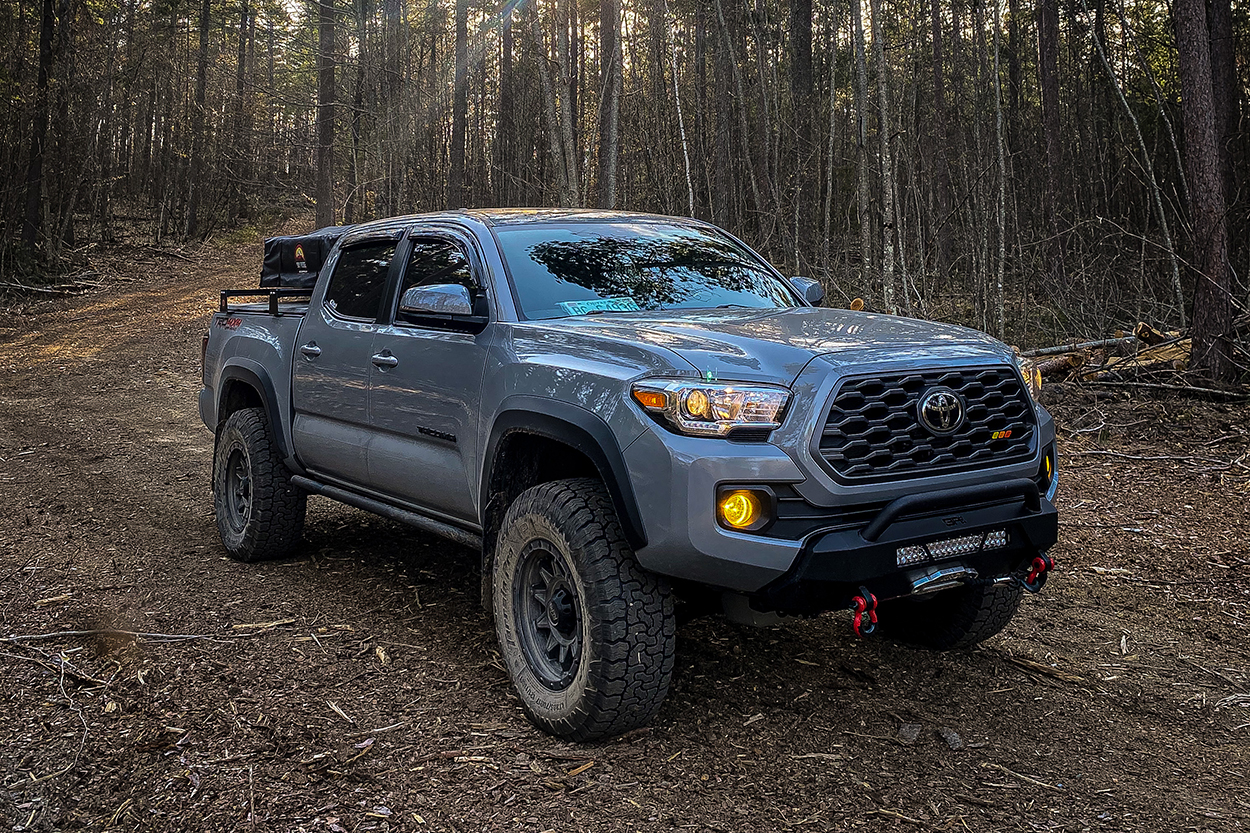 Cemen 3rd Gen Tacoma with AMP Pro Terrain A/T Tires