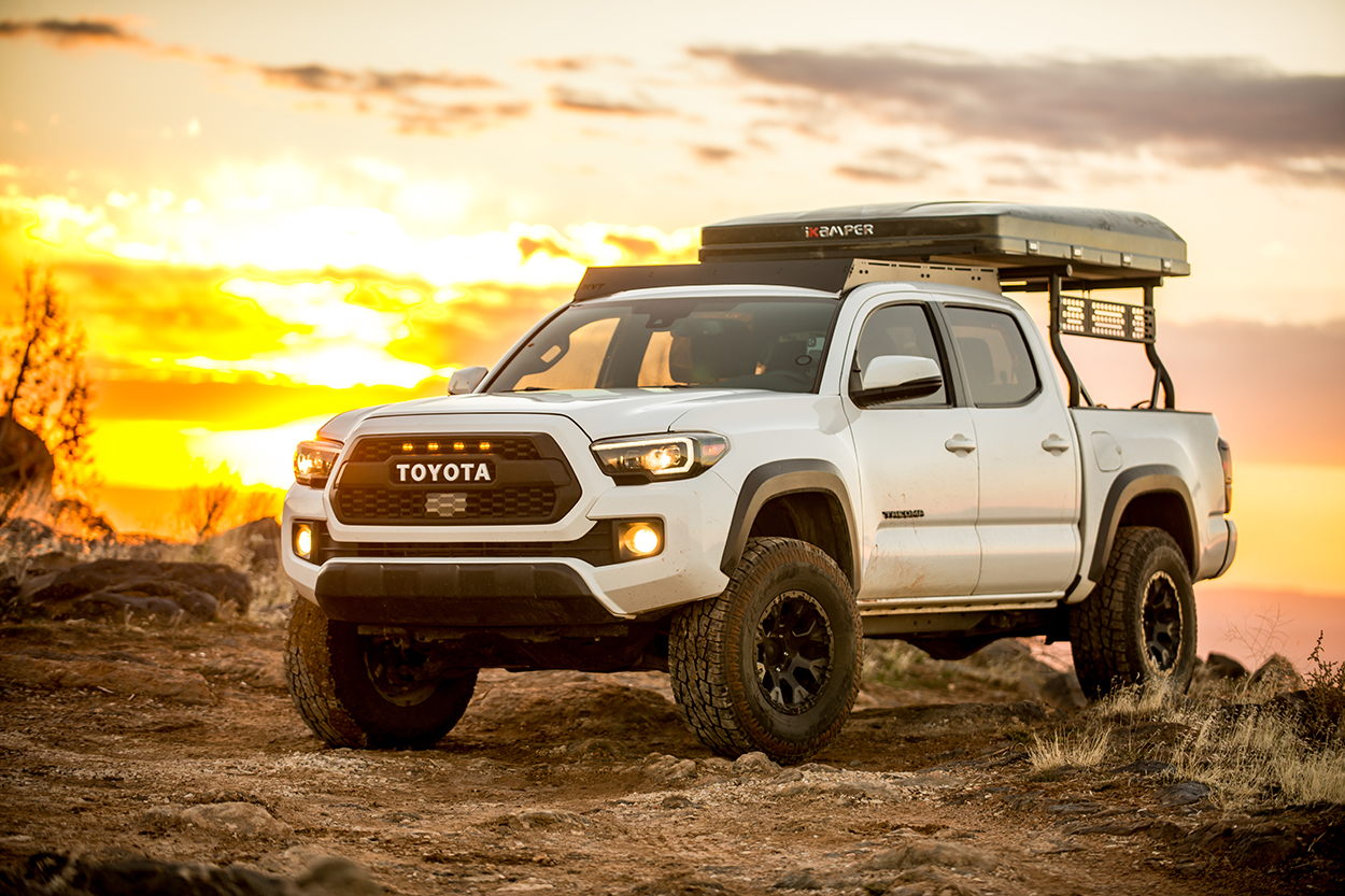 3rd Gen Tacoma with iKamper Skycamp 1.0, Raptor Lights & Bed Rack