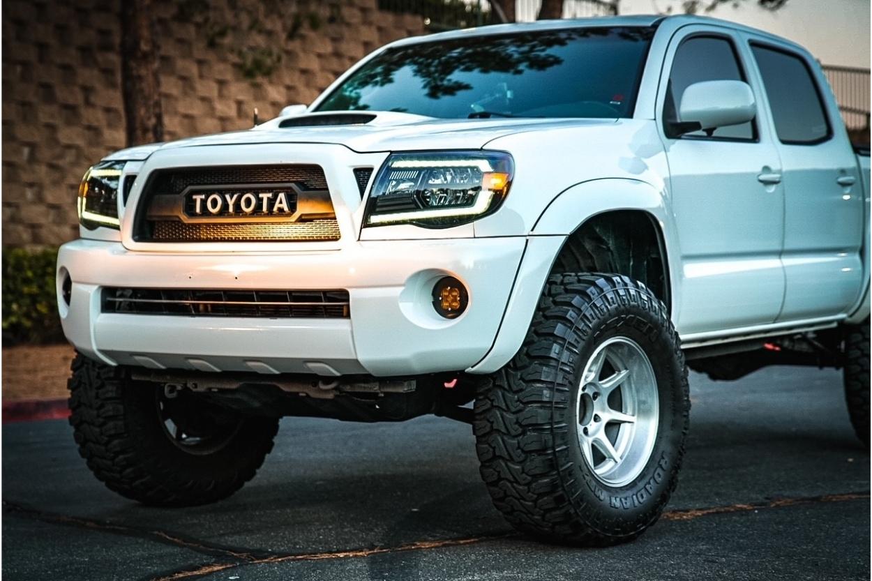 White 2nd Gen Tacoma With Luxx-Series LED Crystal Headlights Alpha-Black