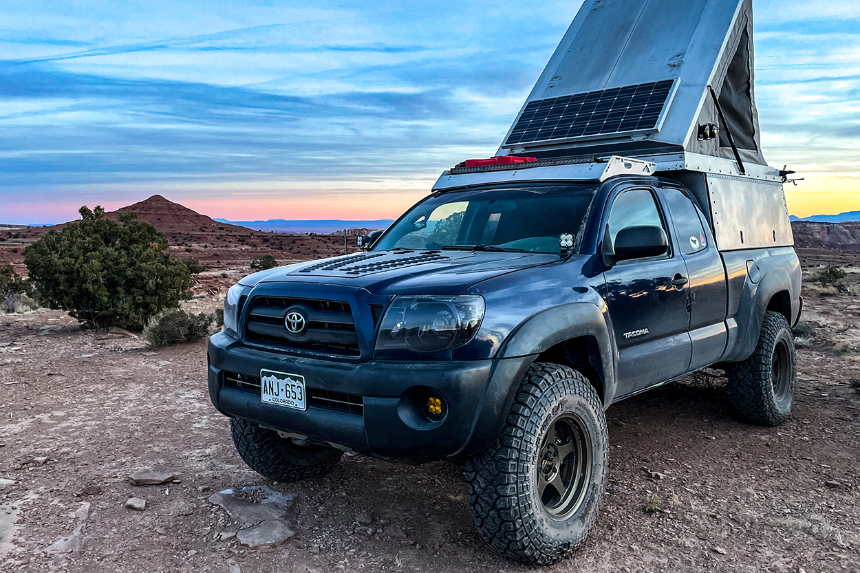 Sherpa Animas Rack For 2nd Gen Tacoma, RTT With Solar Panel