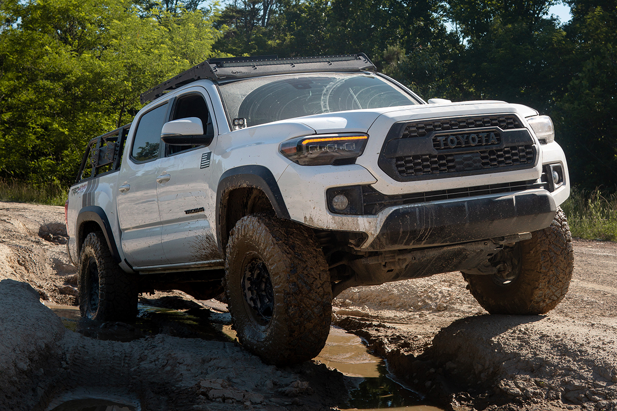 Super White 3rd Gen Tacoma With Diode Dynamics SS3 Pods & FORM Headlights