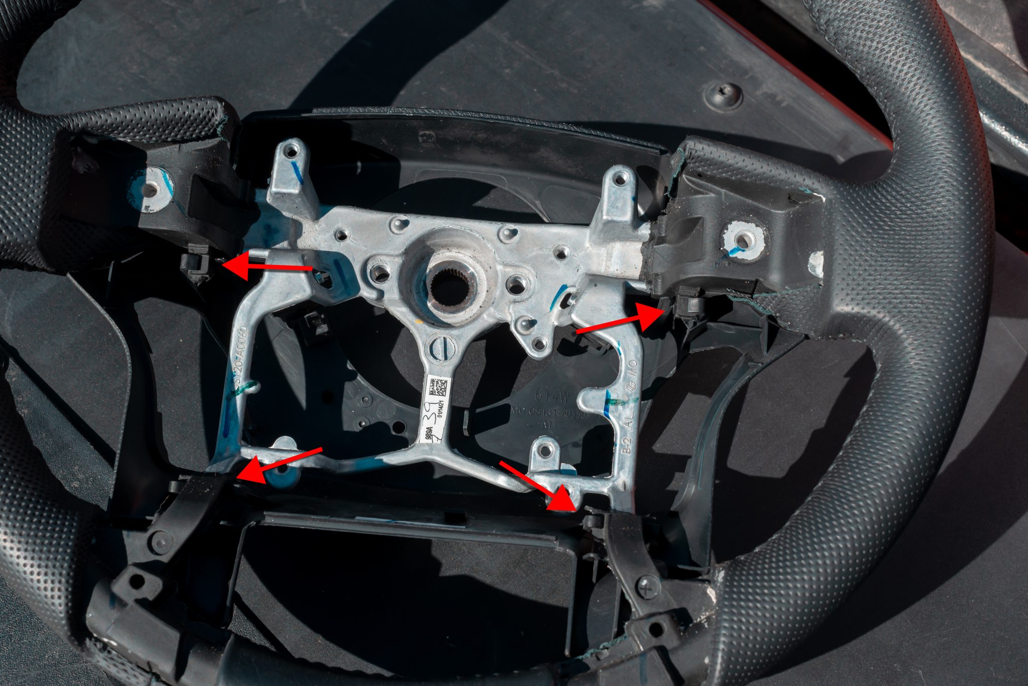 KTJO 4X4 Carbon Fiber Steering Wheel Install/Review