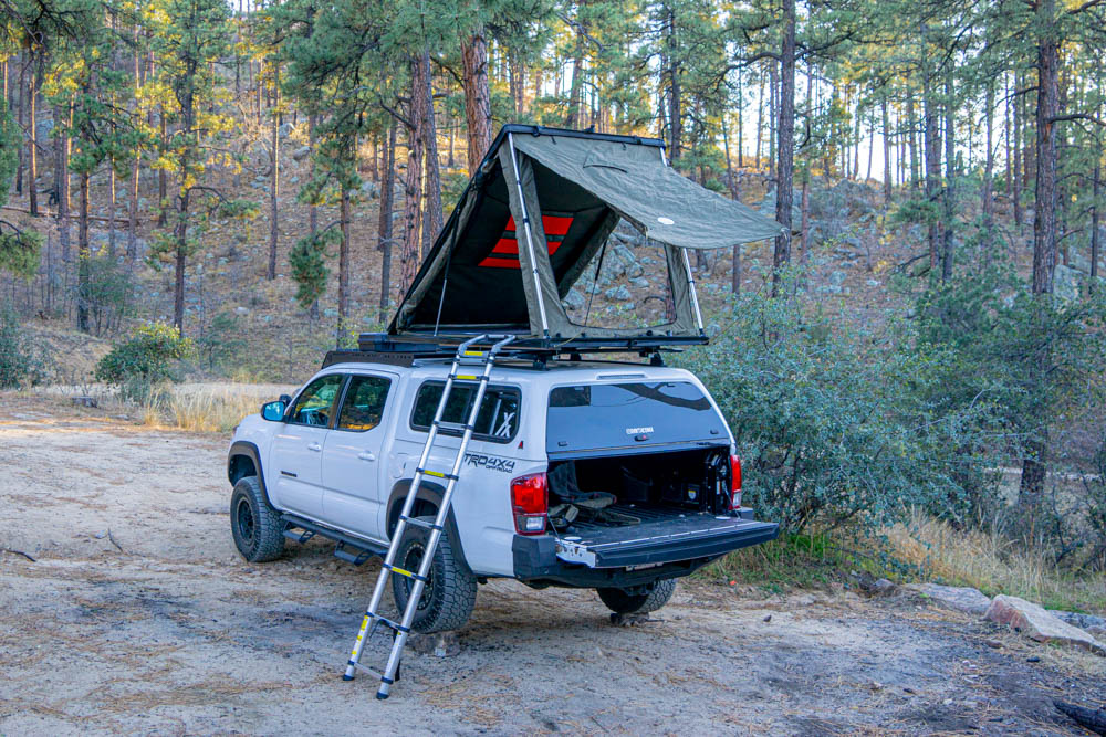 Super Lightweight Rooftop Tent For Off-Roading & Overlanding