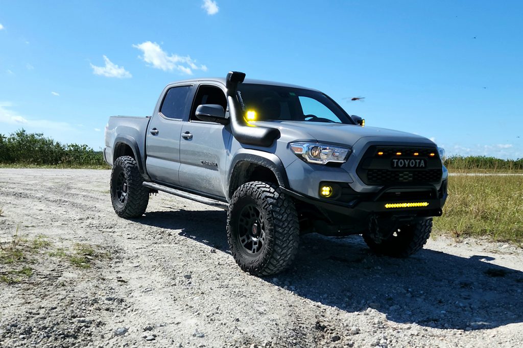 Grimm Offroad Ditch Light Bracket | 2010-2022 Toyota 4Runner 14614029074511 1367x