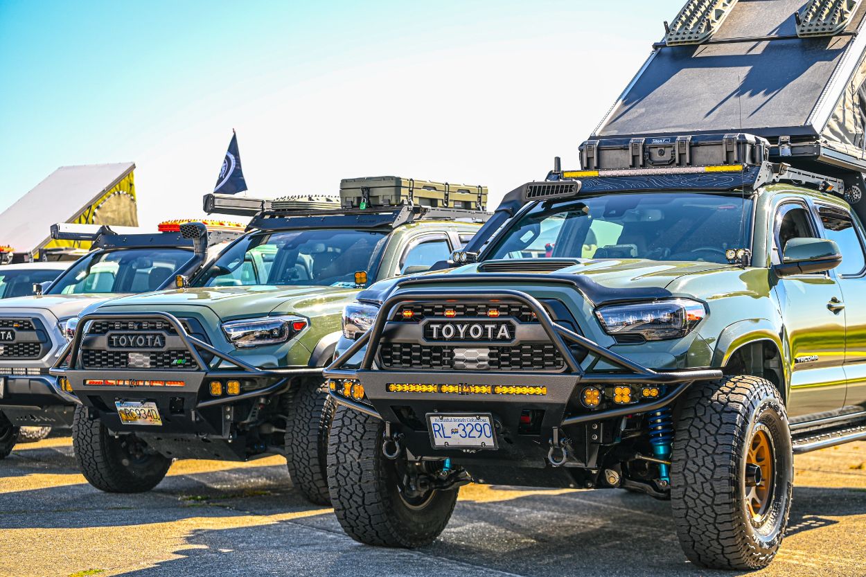 Army Green 3rd Gen Tacomas w/ C4 Full Hybrid Front Bumper