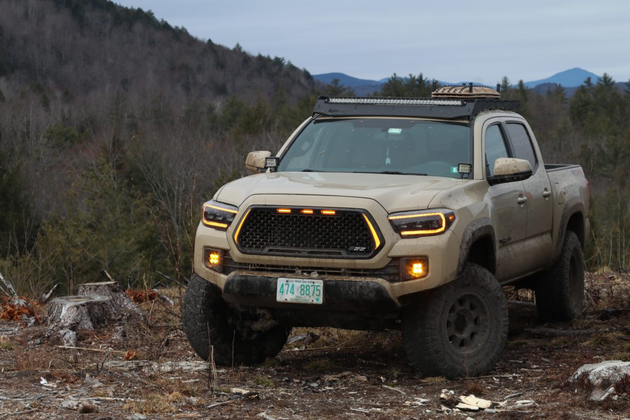 2017 TRD OR Tacoma Quicksand With Morimoto Headlights With Amber LED & Prinsu Roof Rack