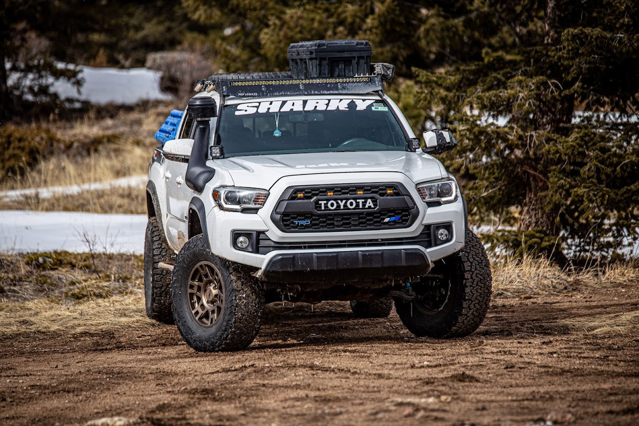 Lifted 3rd Gen Tacoma With TRD Pro Grille & eBay Snorkel