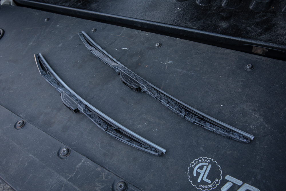 What size windshield wipers do I need? – Mox Motors