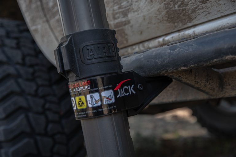ARB Jack Hydraulic Recovery Gear Review & Overview