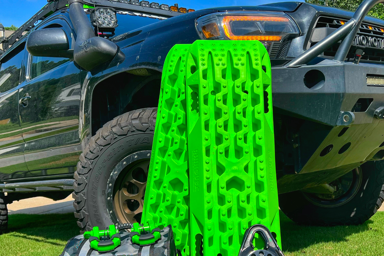 3rd Gen Tacoma With Green Rhino USA Recovery Traction Boards