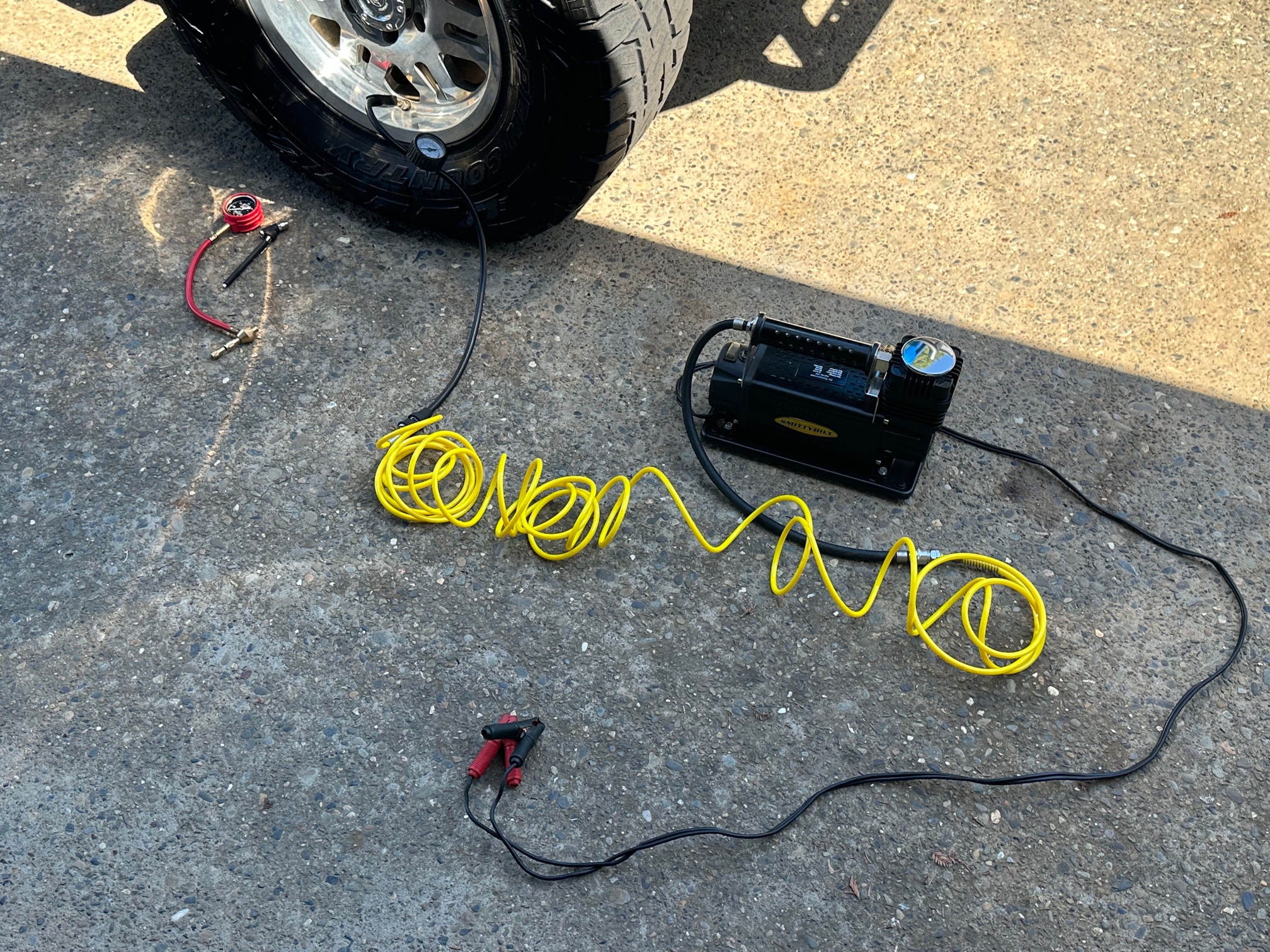 Smittybilt 2781 Air Compressor Review & Overview