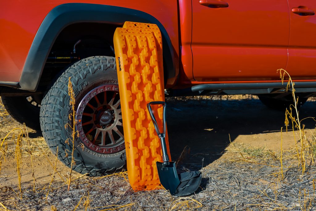 Orange Recovery Boards & Foldable Shovel