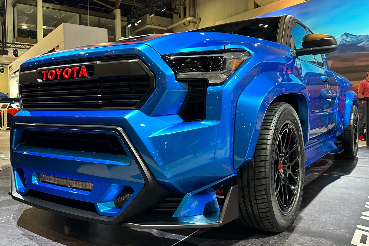 Tacoma X-Runner Concept - Custom Wide Body Lowered 4th Gen Tacoma