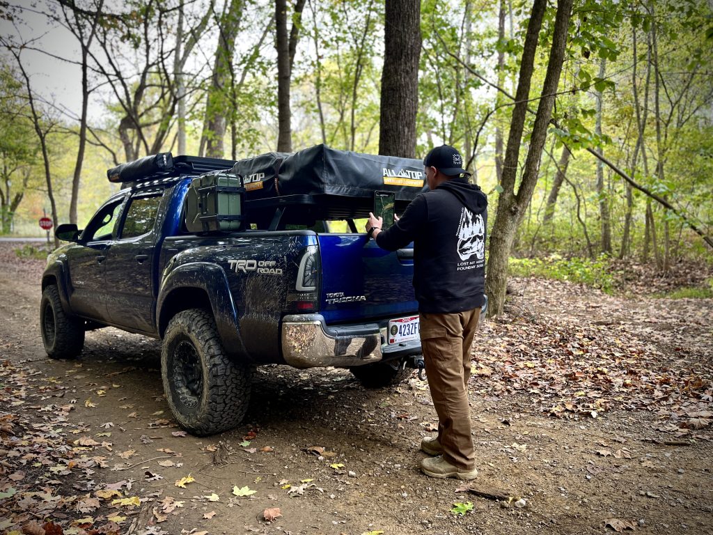 Tacoma Low-Profile Bed Rack