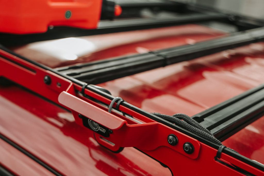 Prinsu Roof Rack With Grab Handles