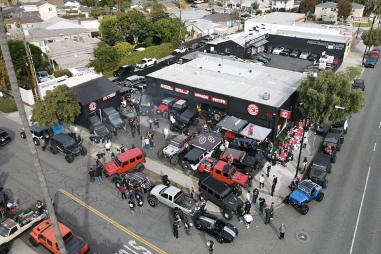 Off Road Customz - Burbank, CA