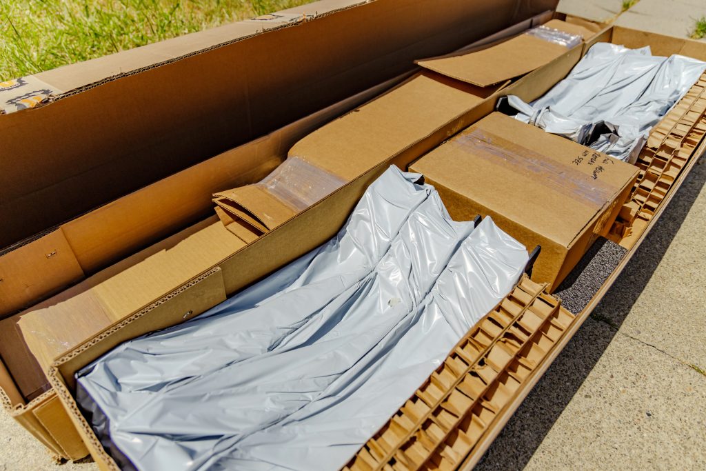 upTOP Overland Bed Rack Packaging