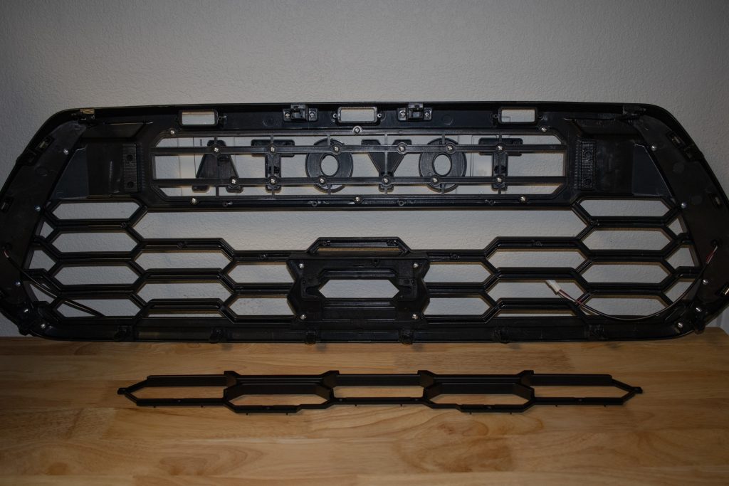 Removing Grille Insert For Light Bar