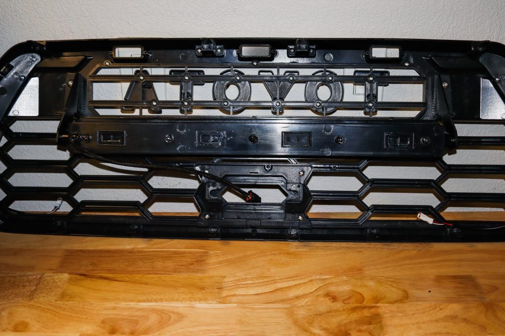 3rd Gen Tacoma Grille Integrated Light Bar