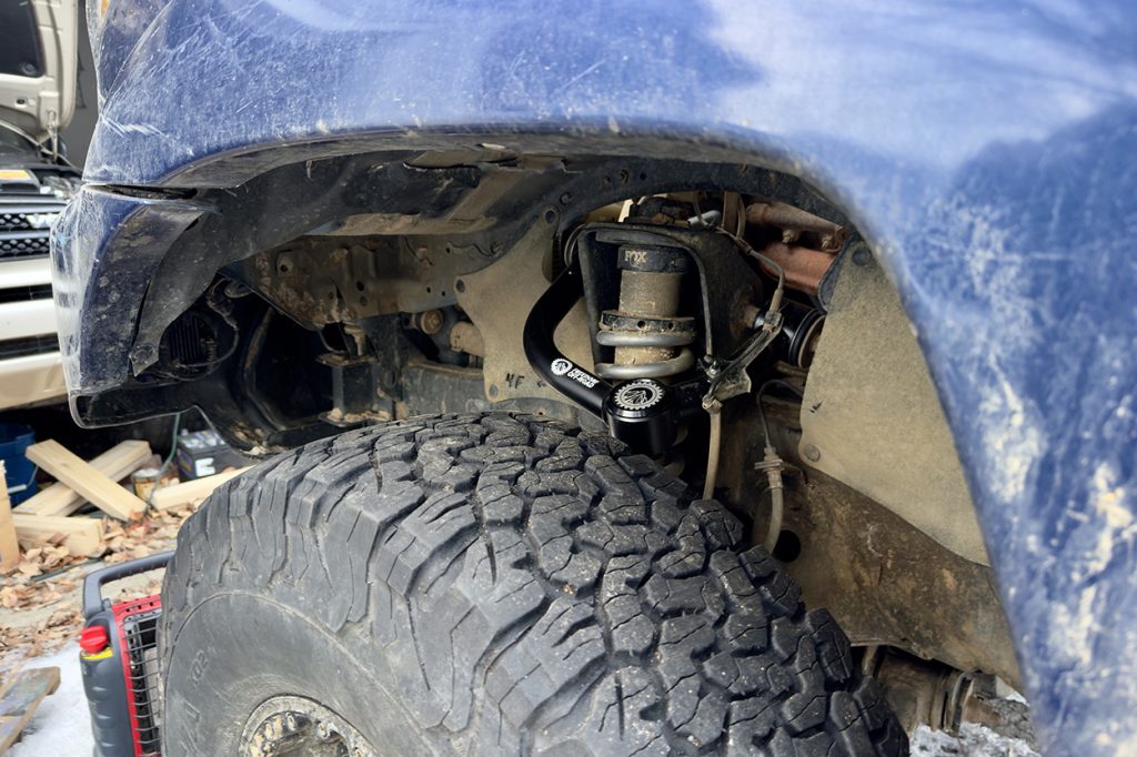 Freedom Off-Road Upper Control Arm Install On 2nd Gen Tacoma