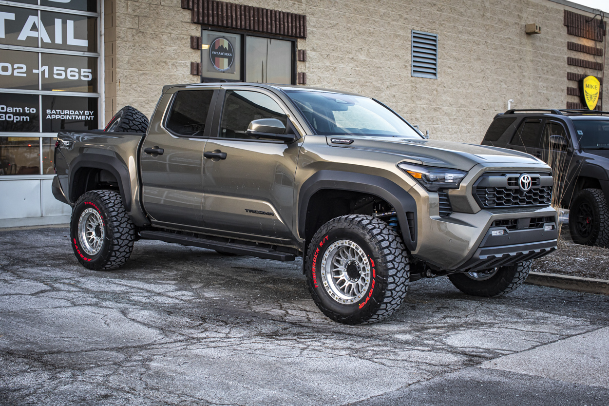 4th Gen Tacoma With Arroyo Tamarock RT Tires