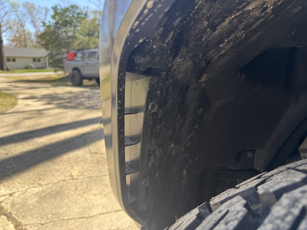 4th Gen Tacoma Fender Liner & Flare Disconnect