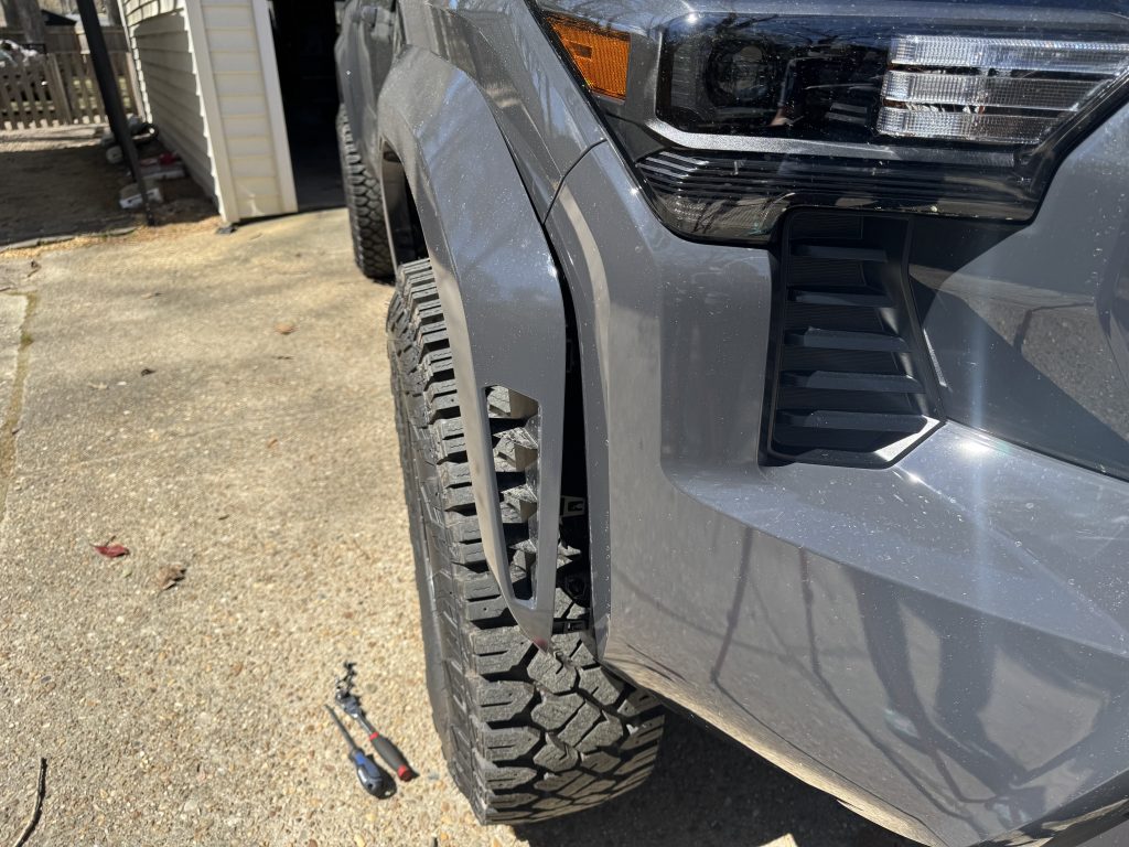 4th Gen Tacoma Fender Flare Removal