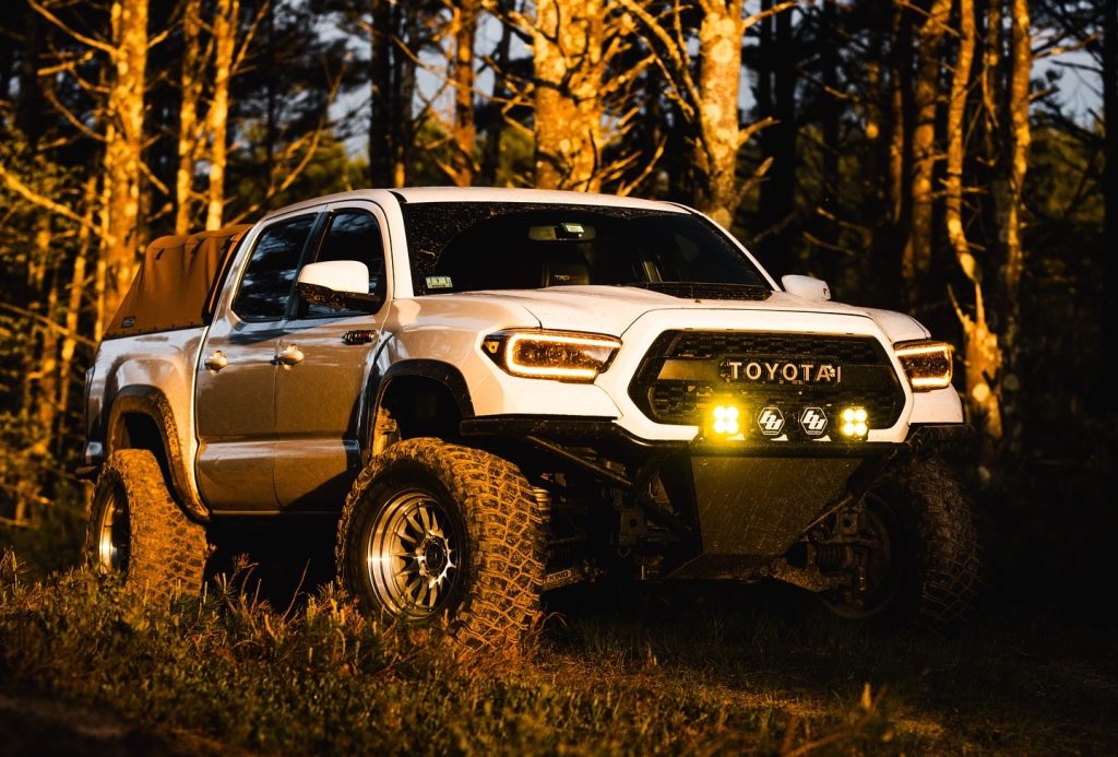 Tacoma With FOX Factory Race Series 2.5 IFP Coilovers