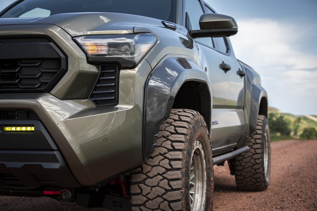 4th Gen Tacoma With Carbon Fiber Flares
