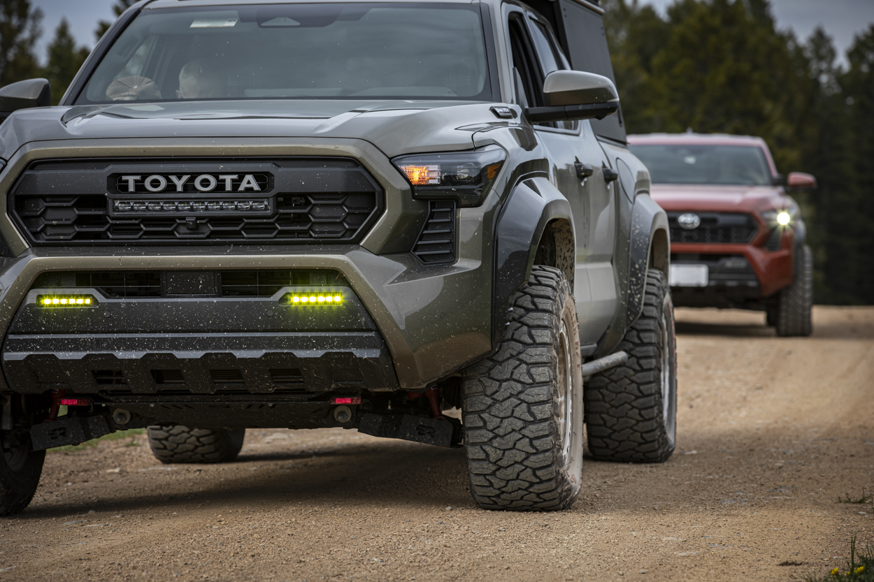Carbon Fiber Flares For 4G Tacoma